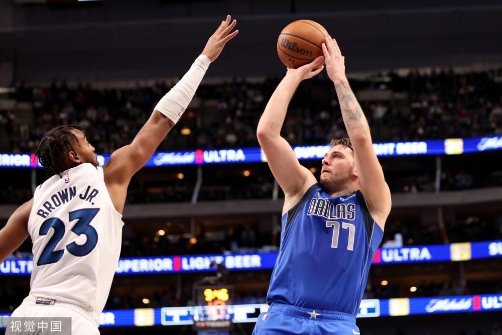 年轻球员徐 年轻球员徐